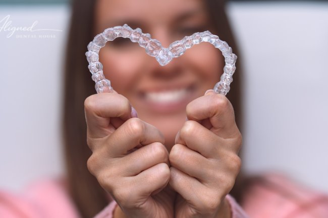 Invisalign vs. Braces: Which Is Right for You? Find the Right Smile Solution With a Dentist Huntington Beach